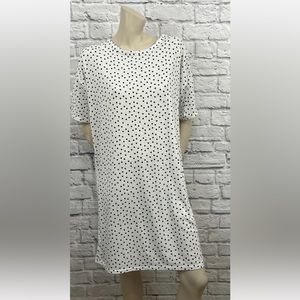 BOOHOO BLACK & WHITE POLKA DOT PRINT SHORT SLEEVE T-SHIRT DRESS SIZE 6